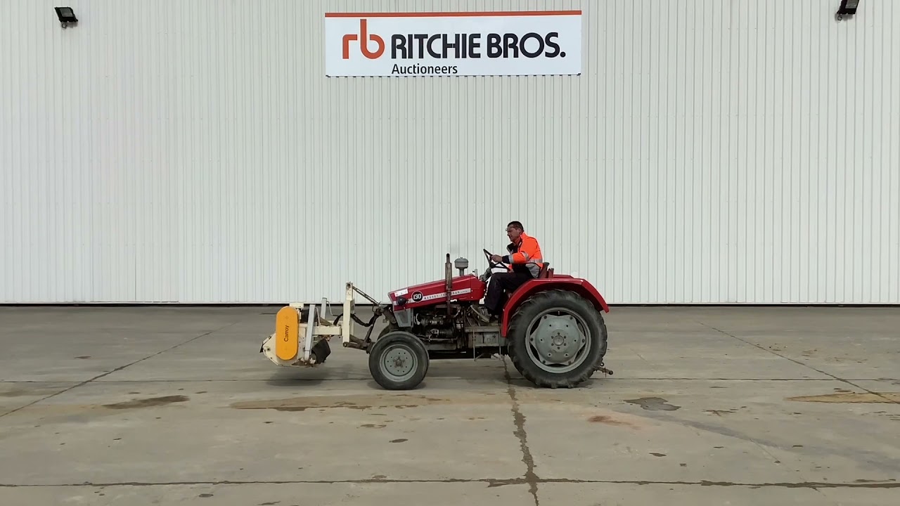 1965 Massey Ferguson 130 2WD Agricultural Tractor I St Aubin, France Auction - 15 & 16 June
