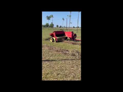 tracteur massey Ferguson 152